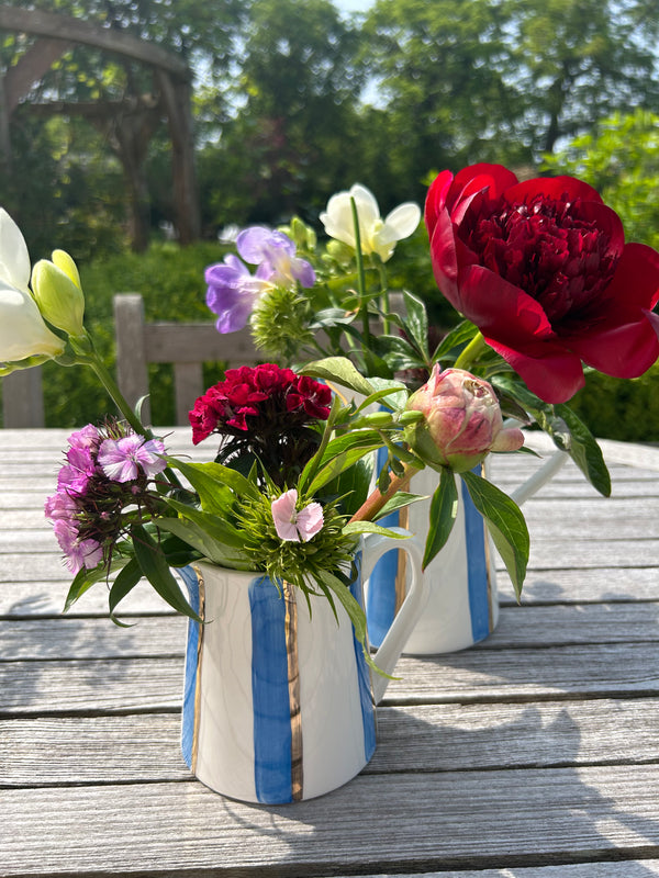 Large blue stripe flower jug