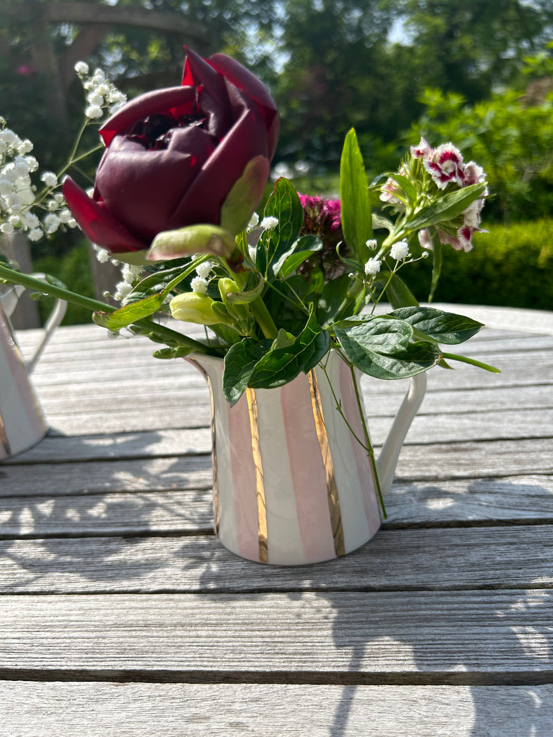 Small blossom stripe jug